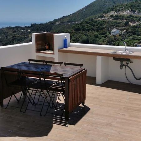 Habitacion Junto El Mar Y La Naturaleza Apartment Ojén Екстериор снимка